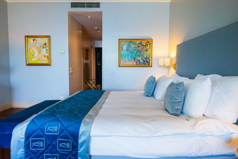 one-bedroom-panorama